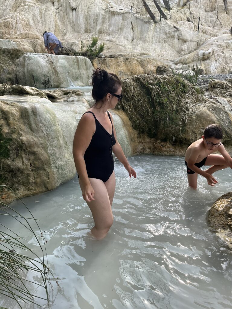 diego dans l'eau avec moi